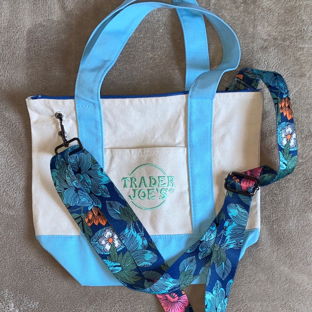 TRADER JOES Light Blue Mini Canvas Tote with adjustable floral strap and zipper